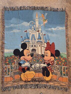 Walt Disney World Mickey & Minnie Woven Blanket, 50"x60", 100% Cotton